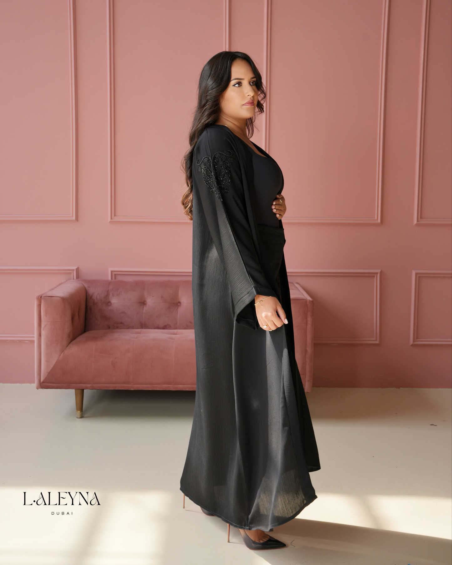 Abaya Mina